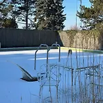 Nyaraló Biotop - Badeteich, Sauna, Kinoleinwand