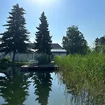 Nyaraló Biotop - Badeteich, Sauna, Kinoleinwand *