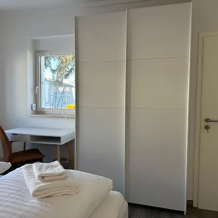 Biotop - Badeteich, Sauna, Kinoleinwand *