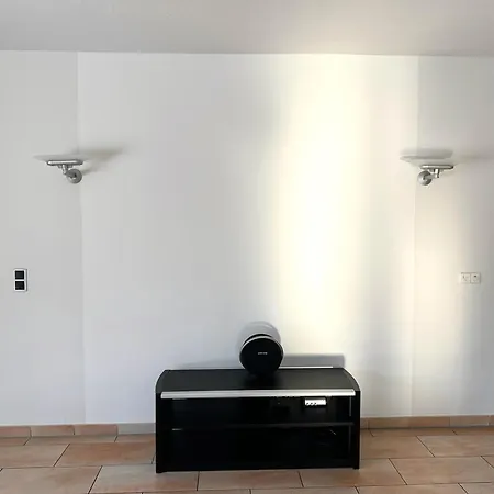 Biotop - Badeteich, Sauna, Kinoleinwand Holiday home *