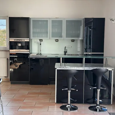 Holiday home Biotop - Badeteich, Sauna, Kinoleinwand *