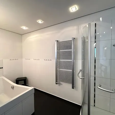 Holiday home Biotop - Badeteich, Sauna, Kinoleinwand