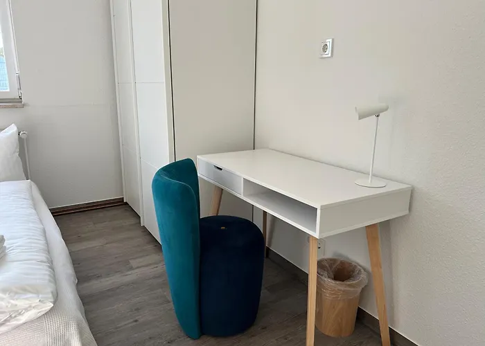 Biotop - Badeteich, Sauna, Kinoleinwand *