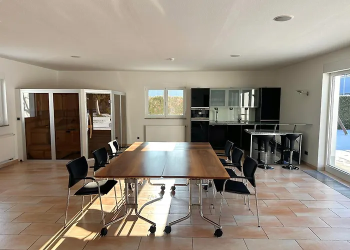 Vakantiehuis Biotop - Badeteich, Sauna, Kinoleinwand *