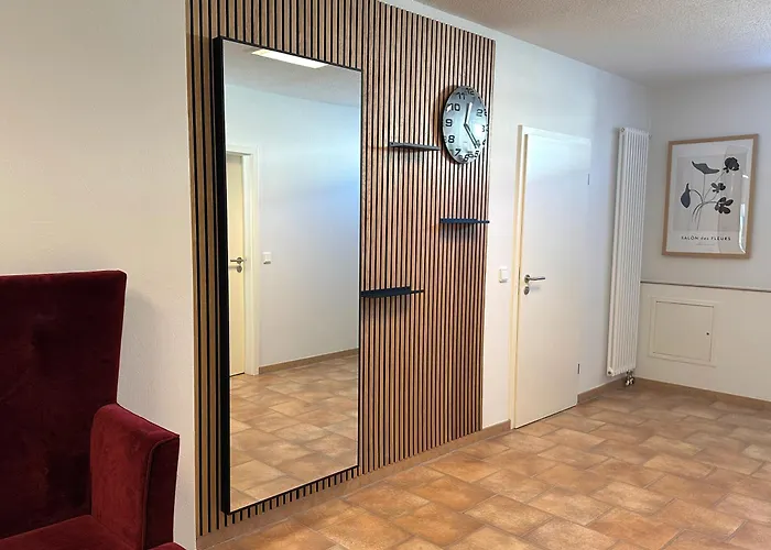 Vakantiehuis Biotop - Badeteich, Sauna, Kinoleinwand