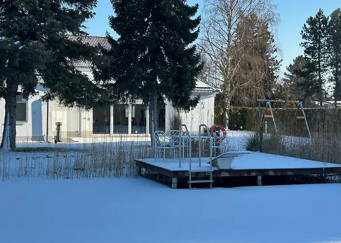 Biotop - Badeteich, Sauna, Kinoleinwand Vakantiehuis