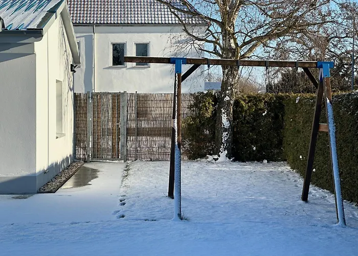 Biotop - Badeteich, Sauna, Kinoleinwand *