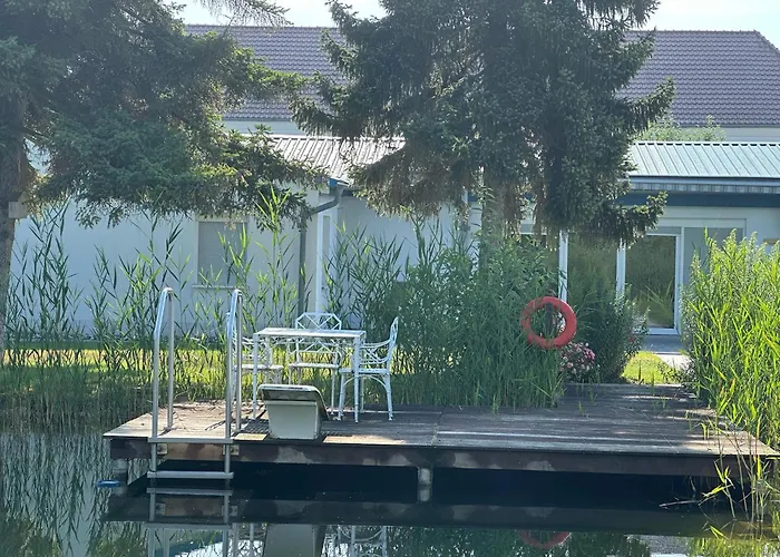 Biotop - Badeteich, Sauna, Kinoleinwand Vakantiehuis